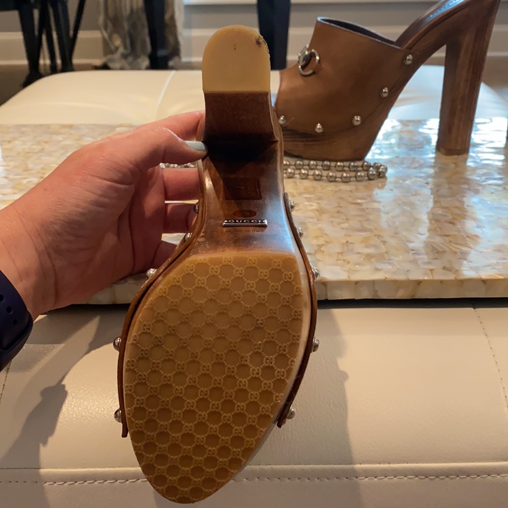 Gucci wooden platform knockouts - Picture 7 of 13